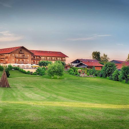 Großhartpenning Hotel Und Landgasthof Altwirt מראה חיצוני תמונה