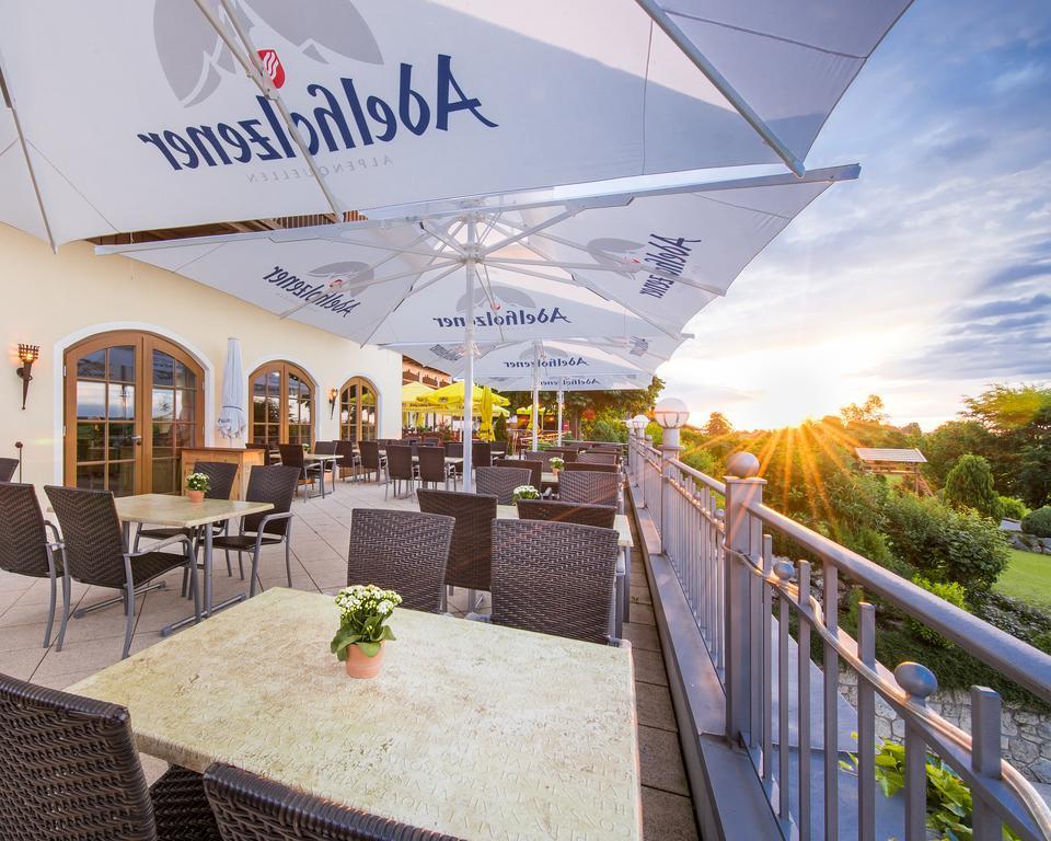 Großhartpenning Hotel Und Landgasthof Altwirt מראה חיצוני תמונה