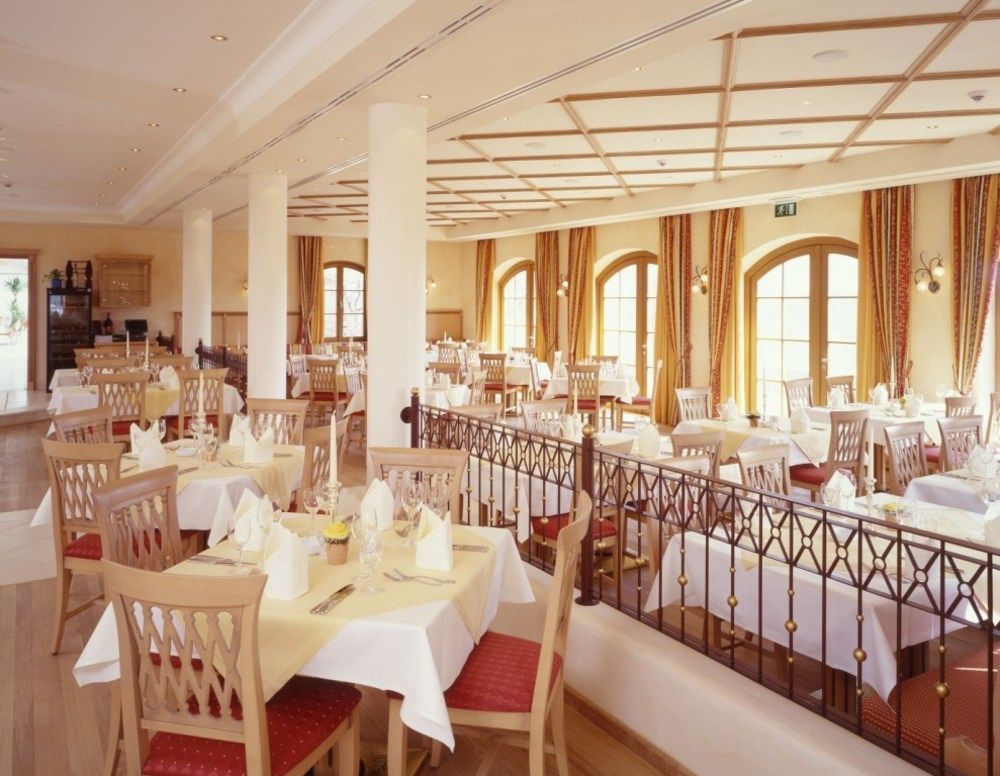 Großhartpenning Hotel Und Landgasthof Altwirt מראה חיצוני תמונה