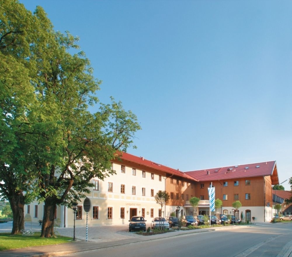 Großhartpenning Hotel Und Landgasthof Altwirt מראה חיצוני תמונה